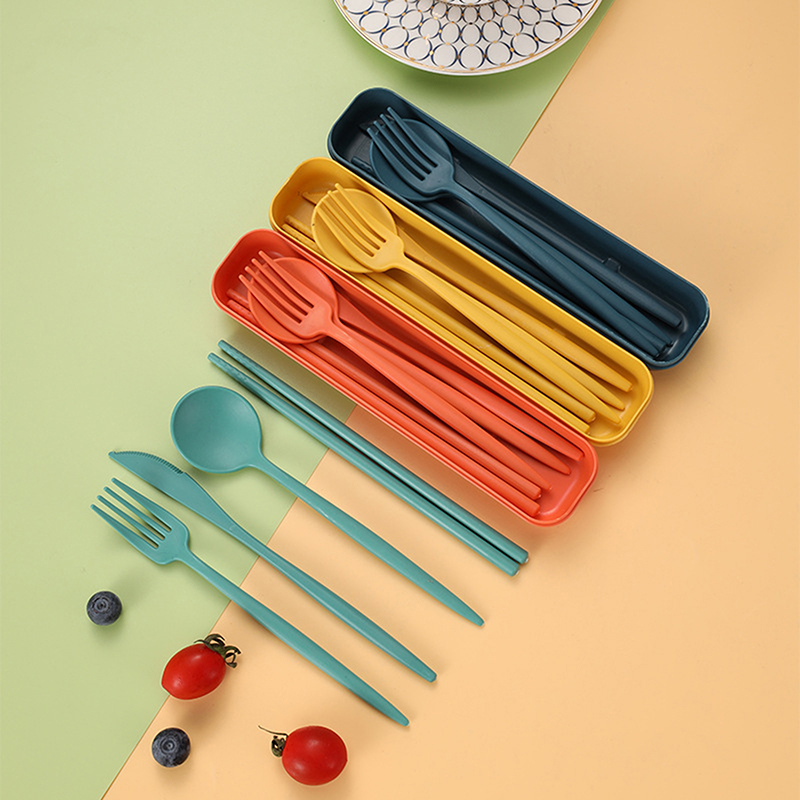 4 szt./zestaw Przenośne sztućc – Reusable Straw recenzja i cena